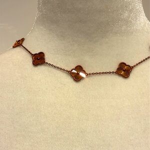 Rose gold necklace with matching earrings NEW